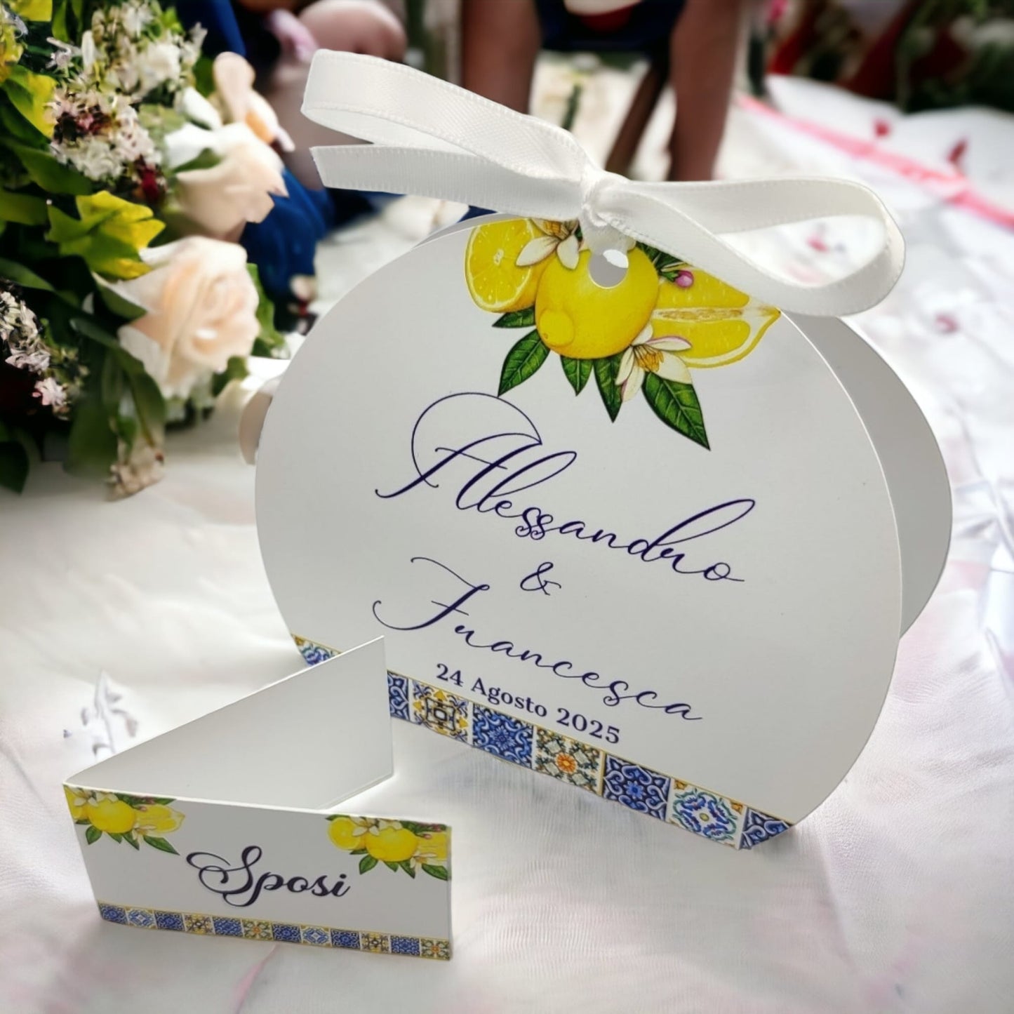 Pz 24+24 | Scatola Portaconfetti personalizzata con nome e data n. 24 scatole confetti + 24 Bigliettini Bomboniera, nastrino per chiusura incluso | Matrimonio 14