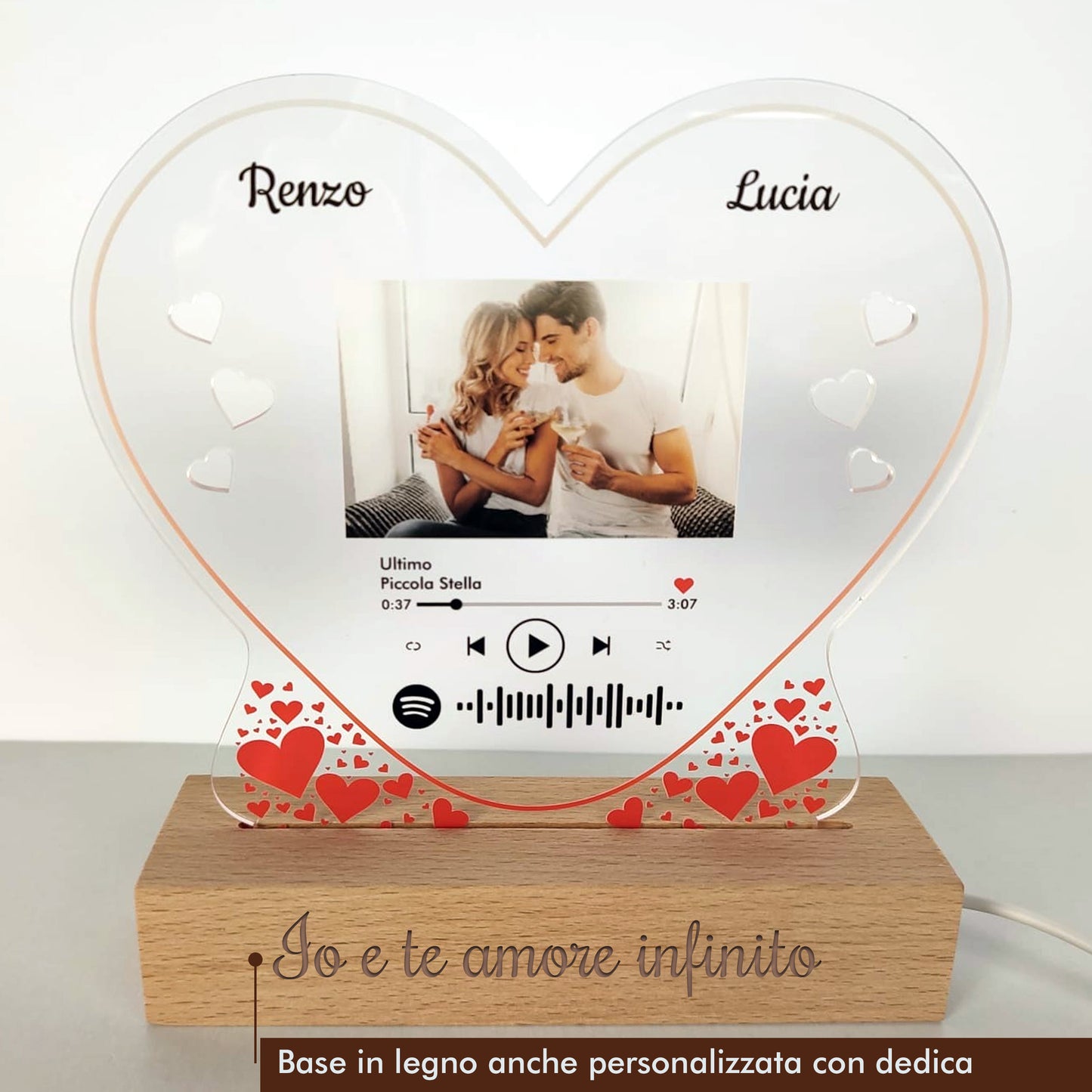 Lampada Cuore in plexiglass Personalizzata con foto e codice brano | SPEDIZIONE GRATUITA