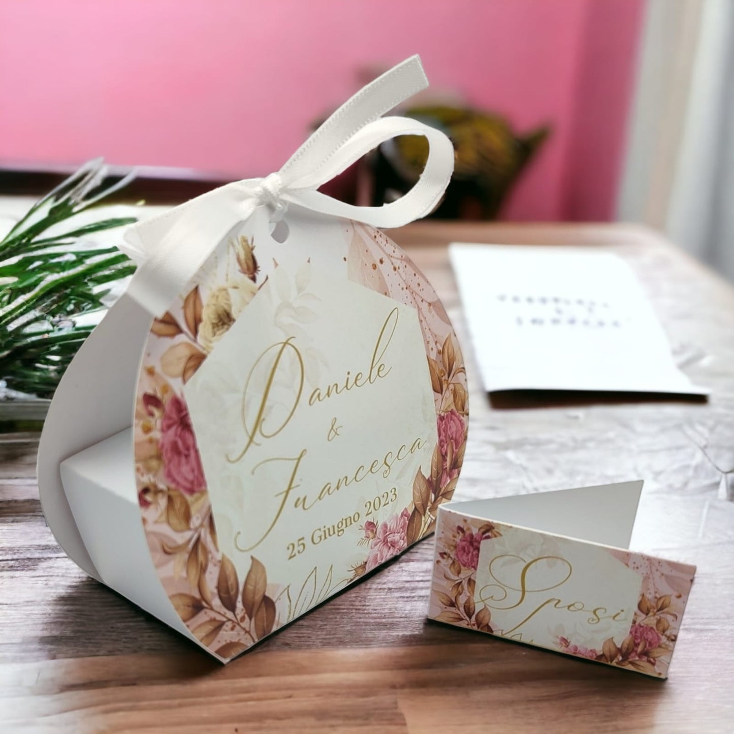 Pz 24+24 | Scatola Portaconfetti personalizzata con nome e data n. 24 scatole confetti + 24 Bigliettini Bomboniera, nastrino per chiusura incluso | Matrimonio 08