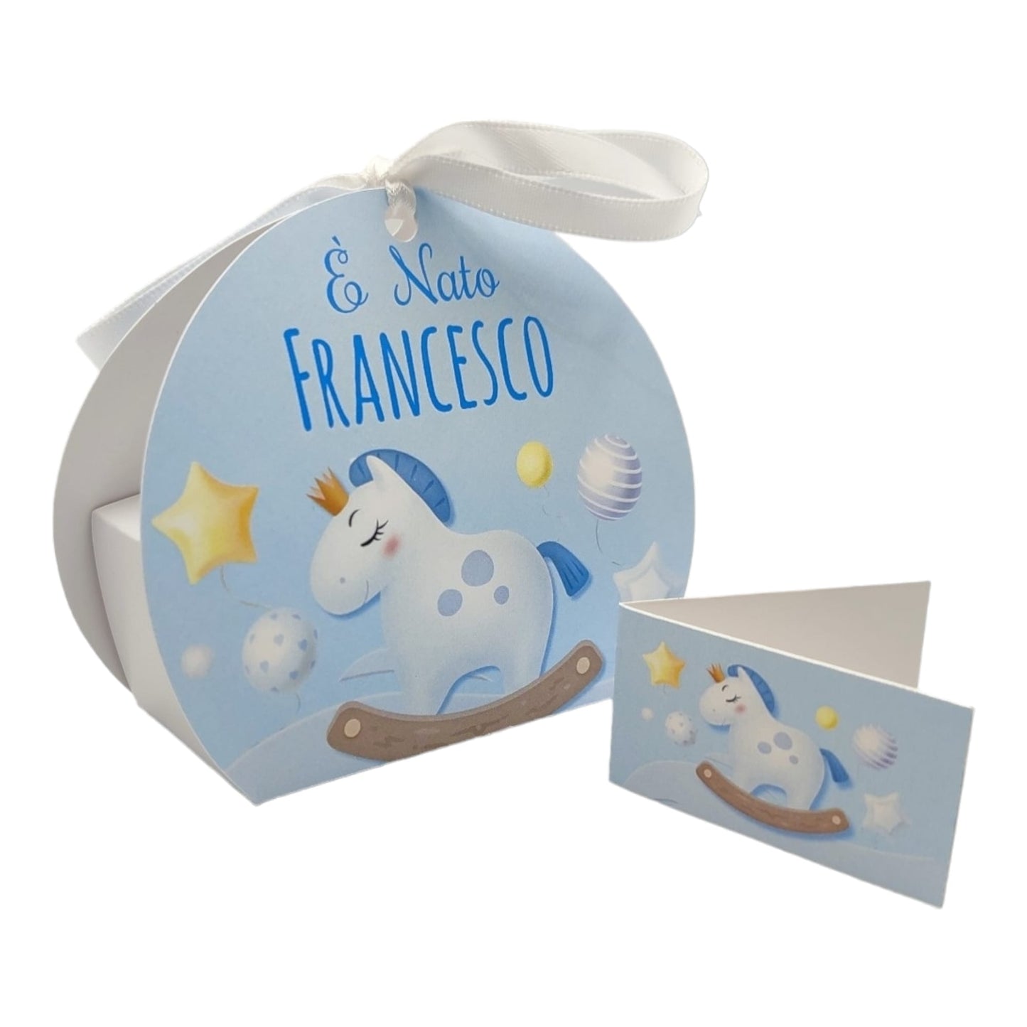 100pz Scatola Cubo Passeggino + Bigliettini Da Boboniera Preforati 100pz Scatola Cubo Passeggino + Bigliettini Da Boboniera Preforati