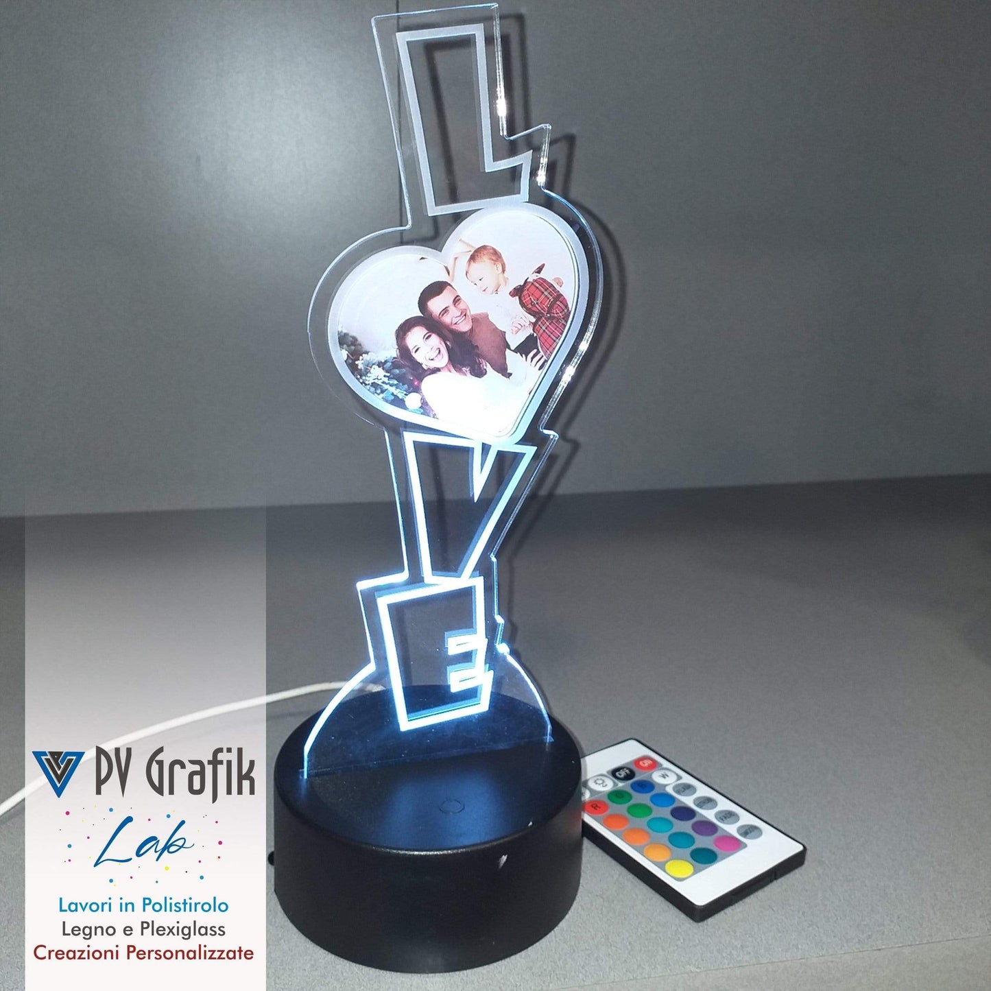 Lampada 3D personalizzata in plexiglass e led LOVE con Cuore – The